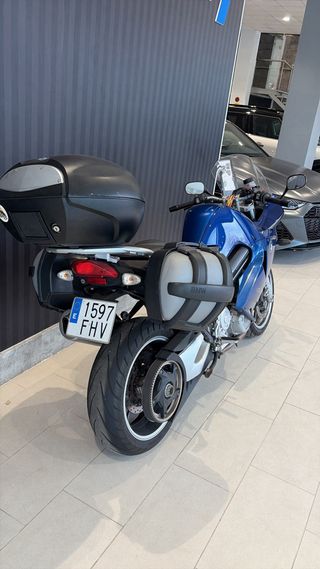 BMW F800 ST Azul