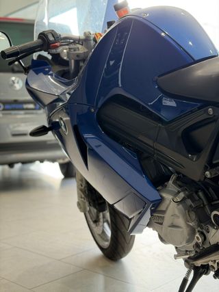 BMW F800 ST Azul