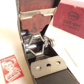 Raro Afiador de Lâminas Antigo Bond Edge-Bak 1934