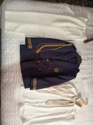 Traje Almirante Niño Comunión Azul Marino y Dorado