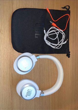 Auriculares JBL diadema blancos