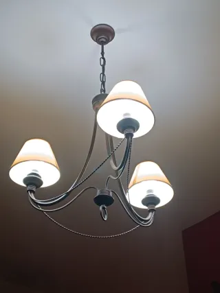 Lámparas de forja rústicas