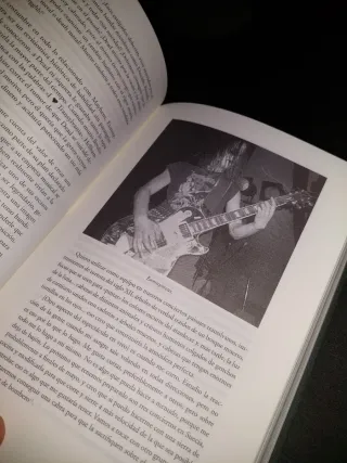 Señores del caos: El sangriento auge del metal ...