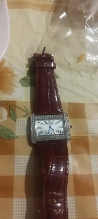 Reloj Cartier Mujer con Brillantes