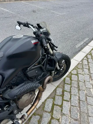 Ducati Monster 821 Negra