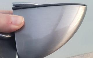 Soportes metálicos para estantes