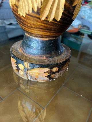 Vaso in legno vintage decorato a mano