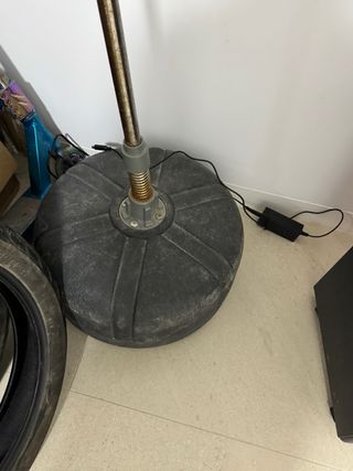 Saco de boxeo con base y cargador