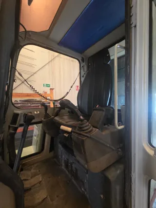 Retroexcavadora Takeuchi 3.500 kg