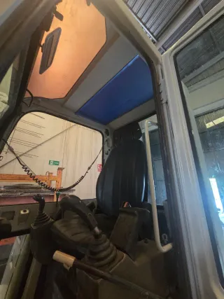 Retroexcavadora Takeuchi 3.500 kg