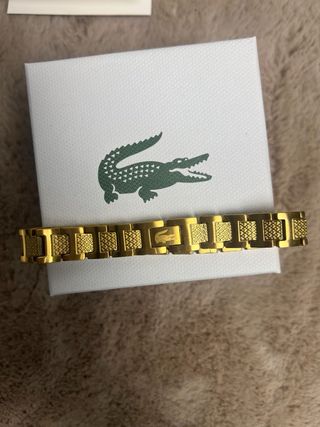 Pulsera Lacoste Metropole Dorada - Edición 2025