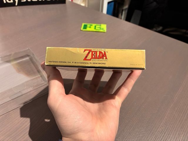 The Legend of Zelda: Link's Awakening Game Boy