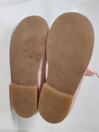 Botines rosas con lazo