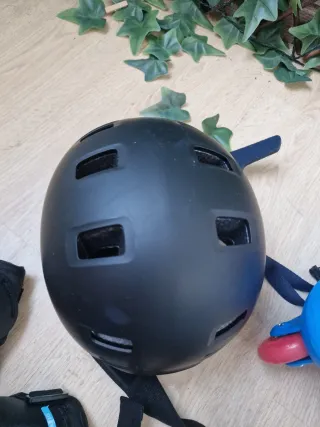 Patines y equipo de protección infantil