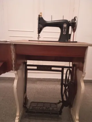Mueble Singer Máquina de Coser Antigua