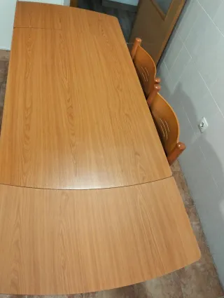 Mesa extensible cocina + 4 sillas BAILEN