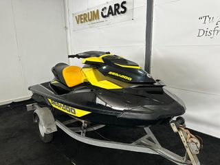 Sea-Doo GTR 215 2016 REVISION + REMOLQUE INCLUIDO