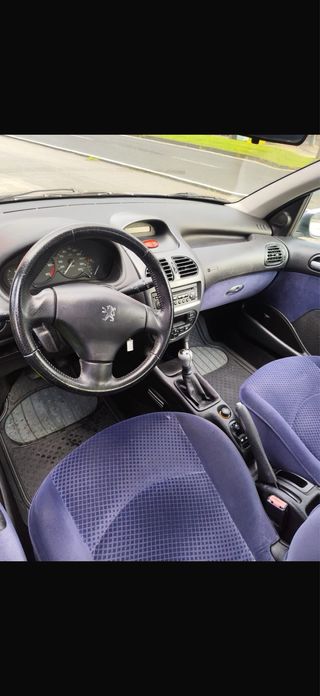 Peugeot 206 2005