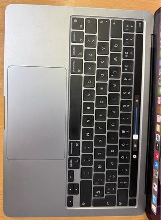 MacBook Pro M2 Bateria 100%