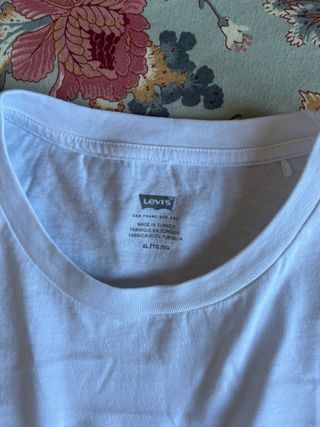 Camiseta Levi's Blanca