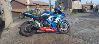 Suzuki GSXR 600 K6