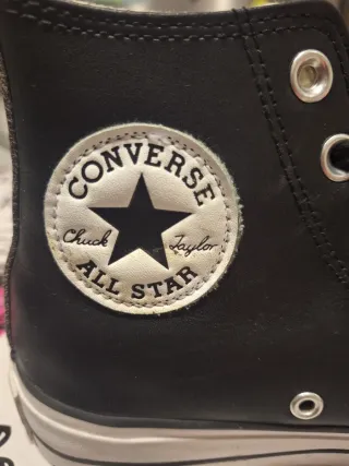 Converse Botas Negras y Blancas