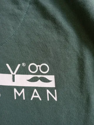 Sudadera Makarthy con capucha