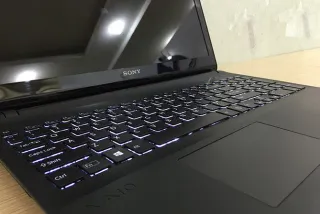 Sony Vaio SVF15AA1QM Negro
