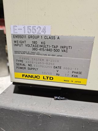 Robot Fanuc R-2000iA 165F y consola RJ3iB