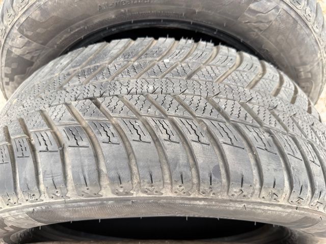 Juego Neumáticos Nexen 225/55/16