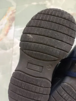 Scarpe bambino n. 24