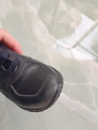 Scarpe bambino n. 24