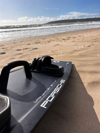 Tabla Kitesurf twintip - Liam Whaley 137x41