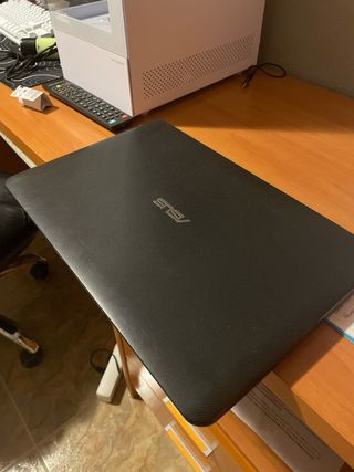 Portátil Asus