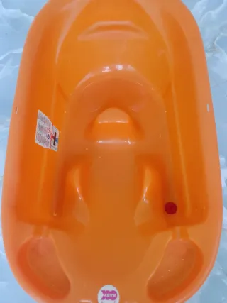 Vaschetta bagnetto neonato arancione