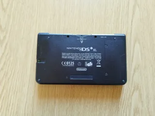 Nintendo DSi XL + gioco