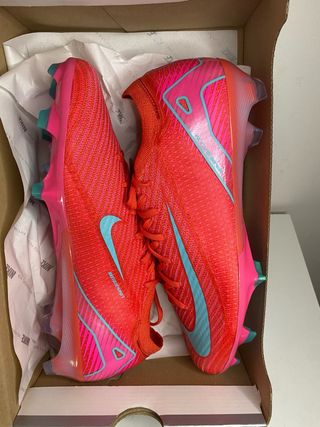 Botas de fútbol Nike Mercurial Nuevas