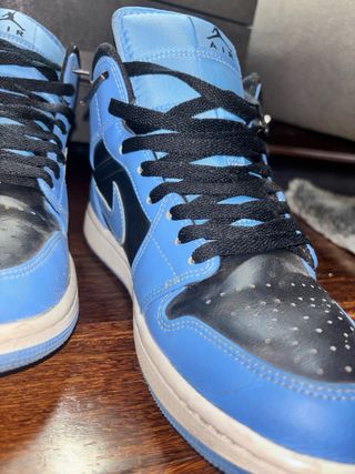 Jordan 1 Mid University Blue Black Usate