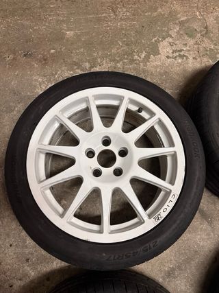 Llantas Speedline Clio R3