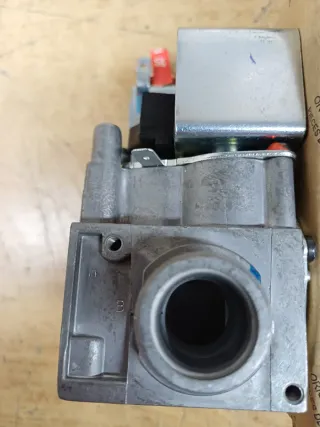 Valvola gas SIGMA 849 LH caldaie RIELLO BERETTA