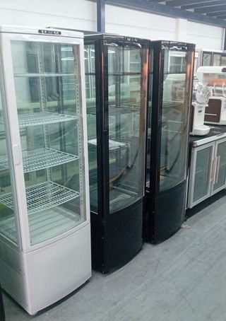 Vitrina pastelera refrigerada: móvil 742026971