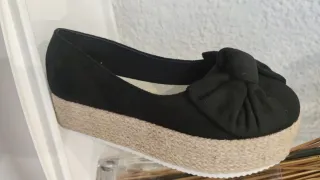 Alpargatas negras lazo plataforma T36