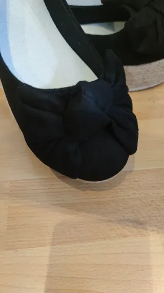 Alpargatas negras lazo plataforma T36