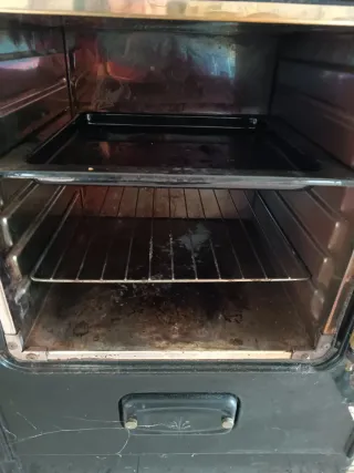 Cocina de leña con vitrocerámica