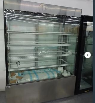Vitrina pastelera refrigerada: móvil 742026971