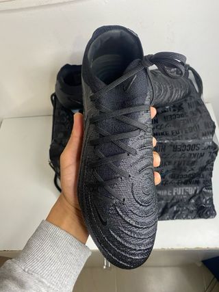 Botas de fútbol Nike Negras Nuevas