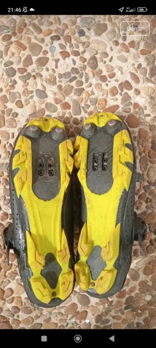 Zapatillas Ciclismo MTB Negras y Amarillas