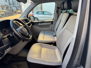Volkswagen Caravelle 2017