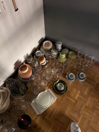 Juego de vajilla antiguo de cerámica