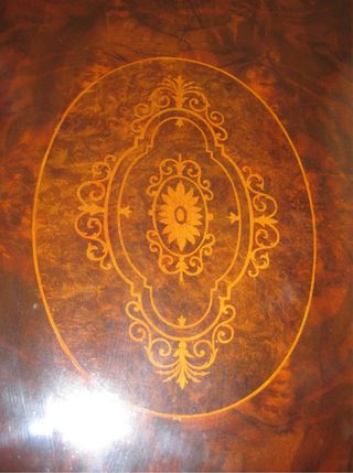 Mesa Victoriana Nogal 1960 Incrustaciones